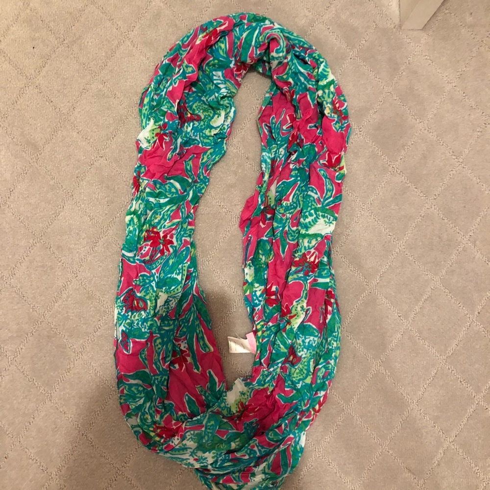Lilly Pulitzer infinity scarf